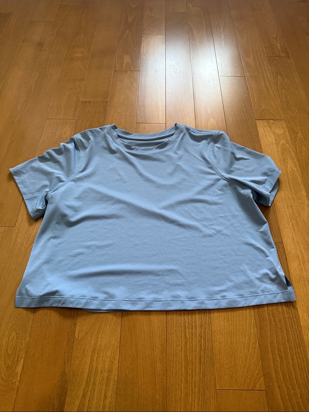 Lululemon Women’s Short Sleeve Crewneck Top in Light Blue